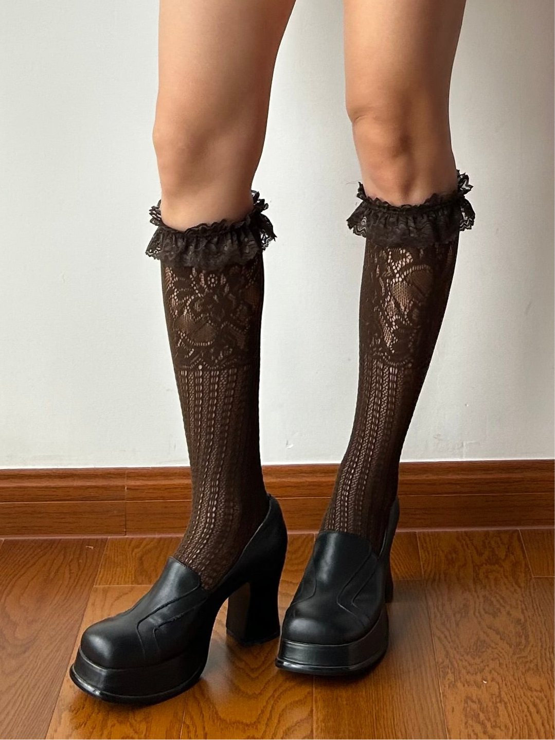Brown Ruffle Fishnet Knee High Socks