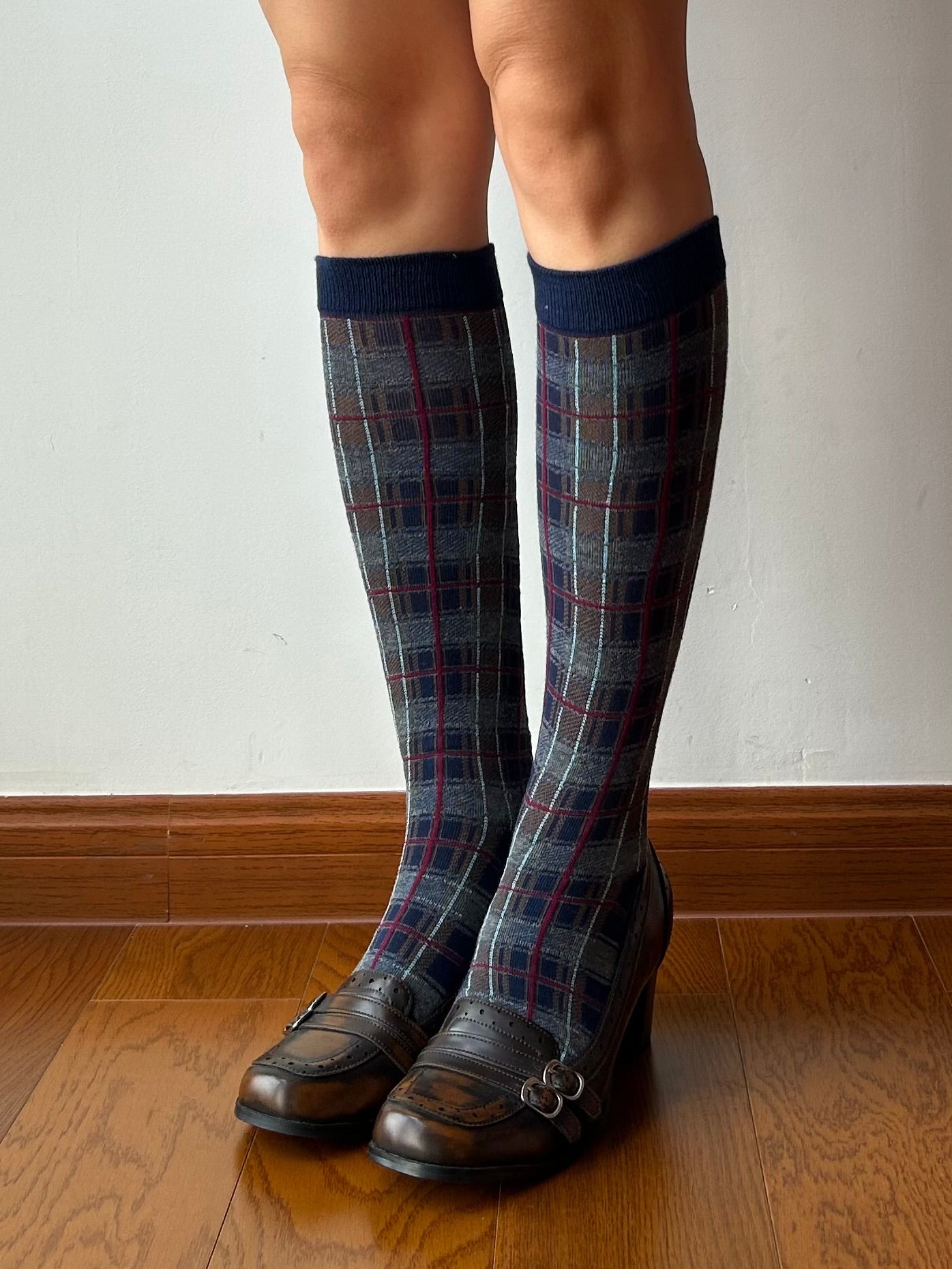 Grey+Navy Blue Check Pattern Knee High Socks