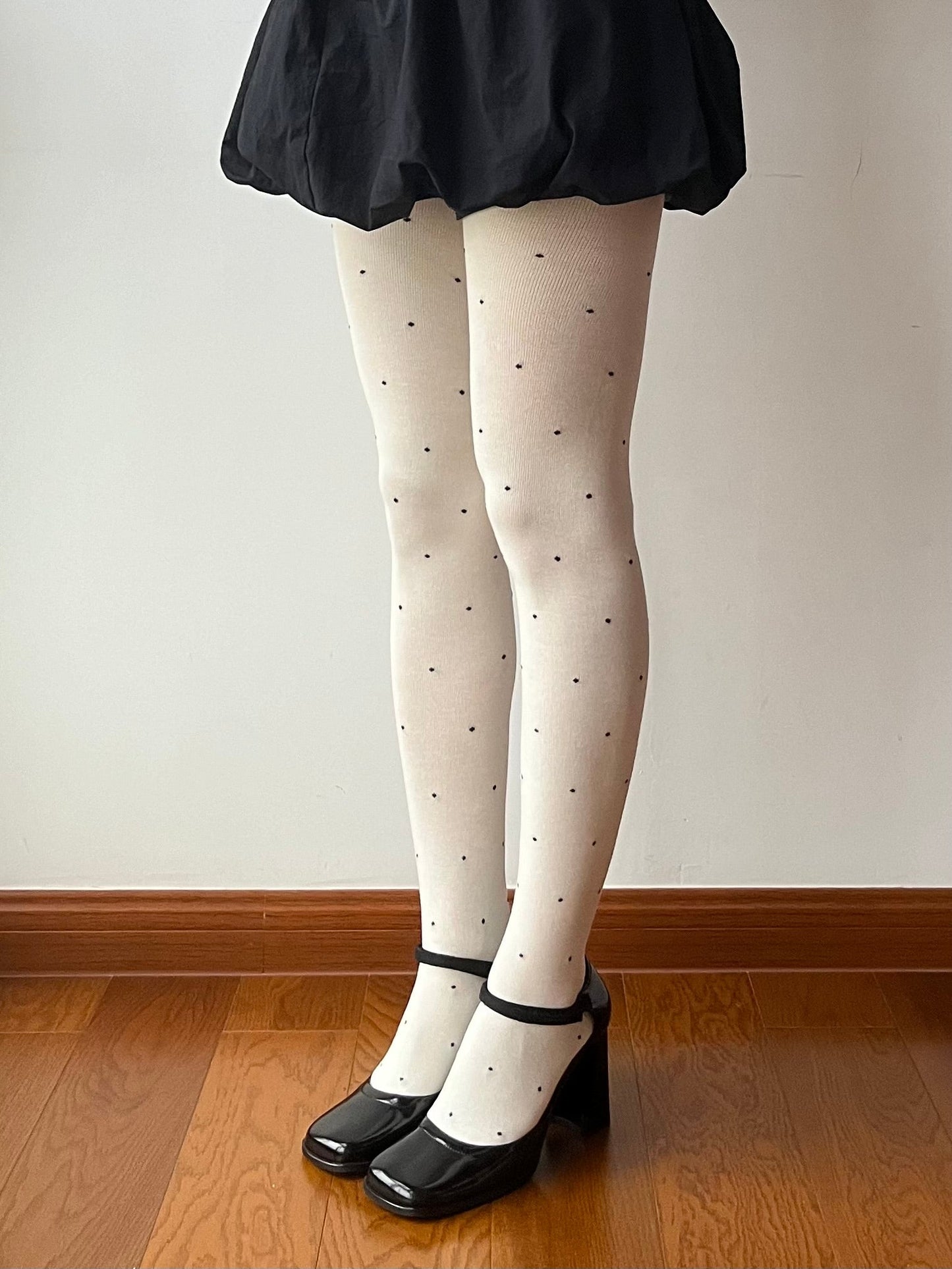White Polka Dots Cotton Tights