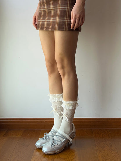 Cream Ruffle Fishnet Knee High Socks