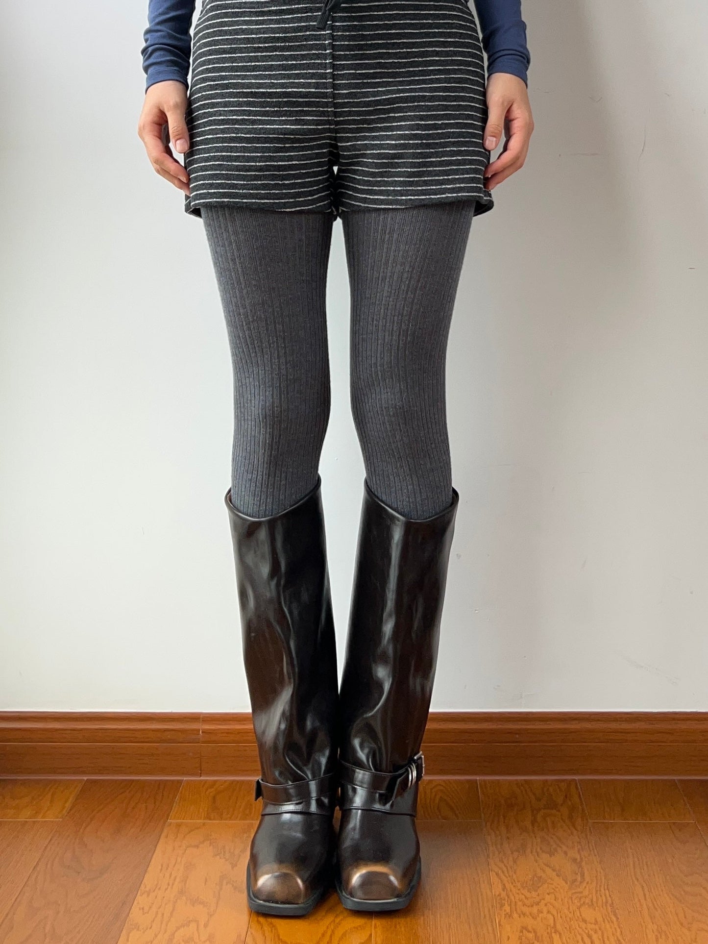 Smokey Gray Wool Blend Tights