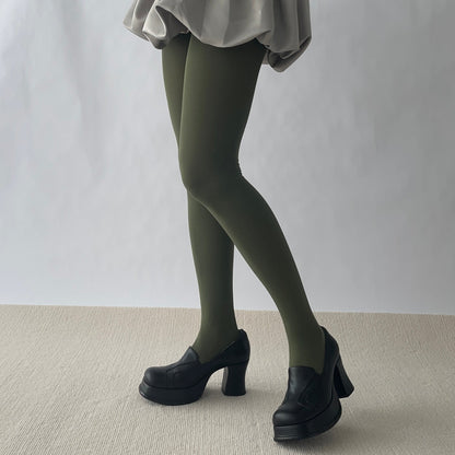 Reseda Green Velvet Tights