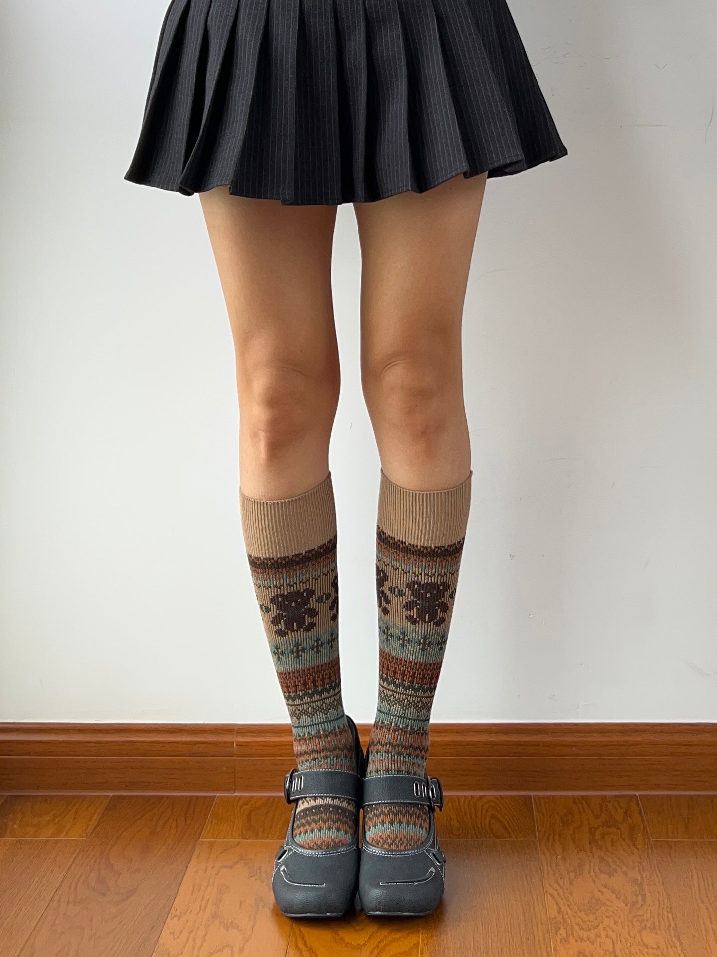 Khaki Bear Pattern Combed Cotton Knee High Socks