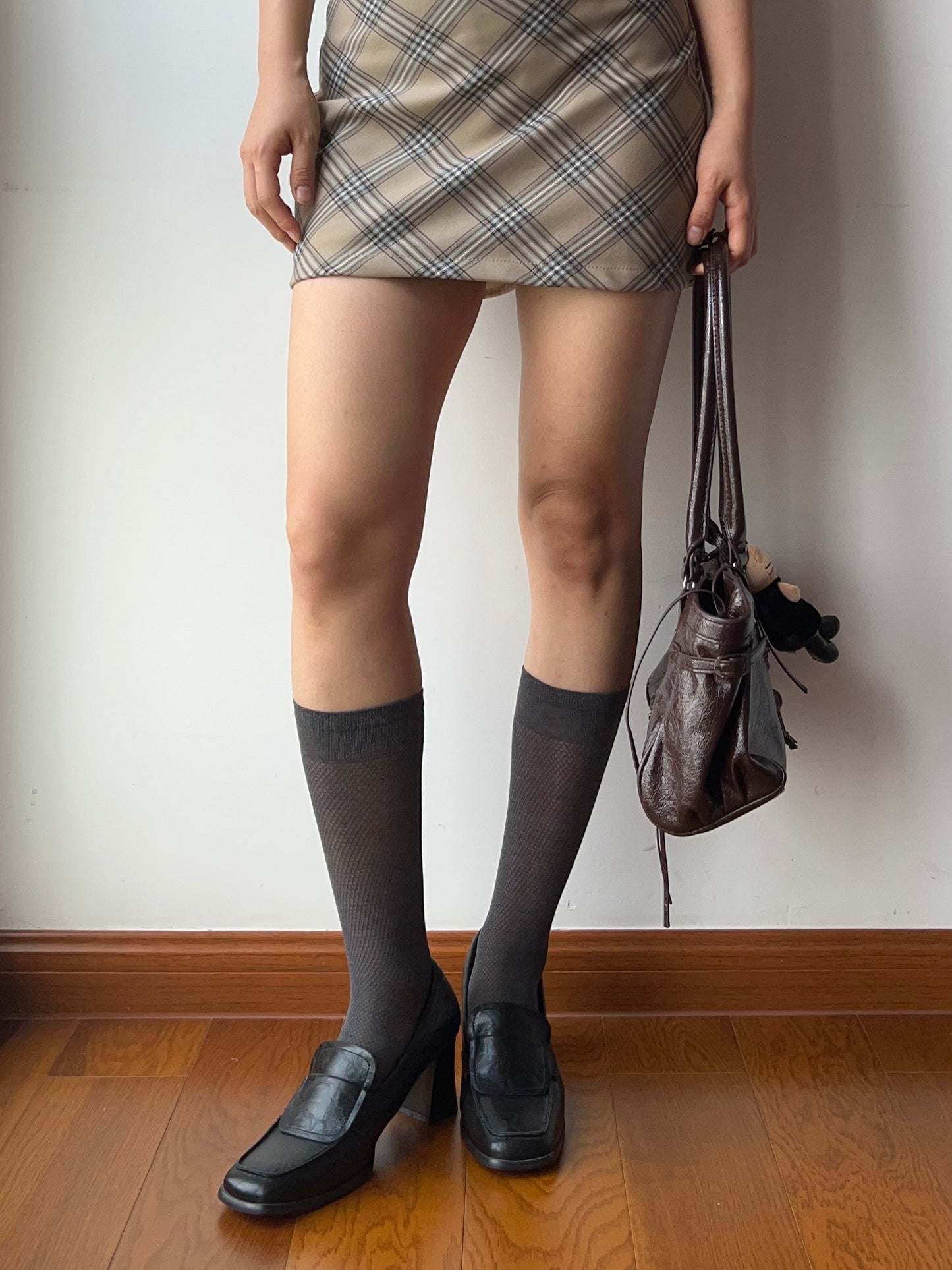 Smokey Gray 240N Wool Blend Knee High Socks