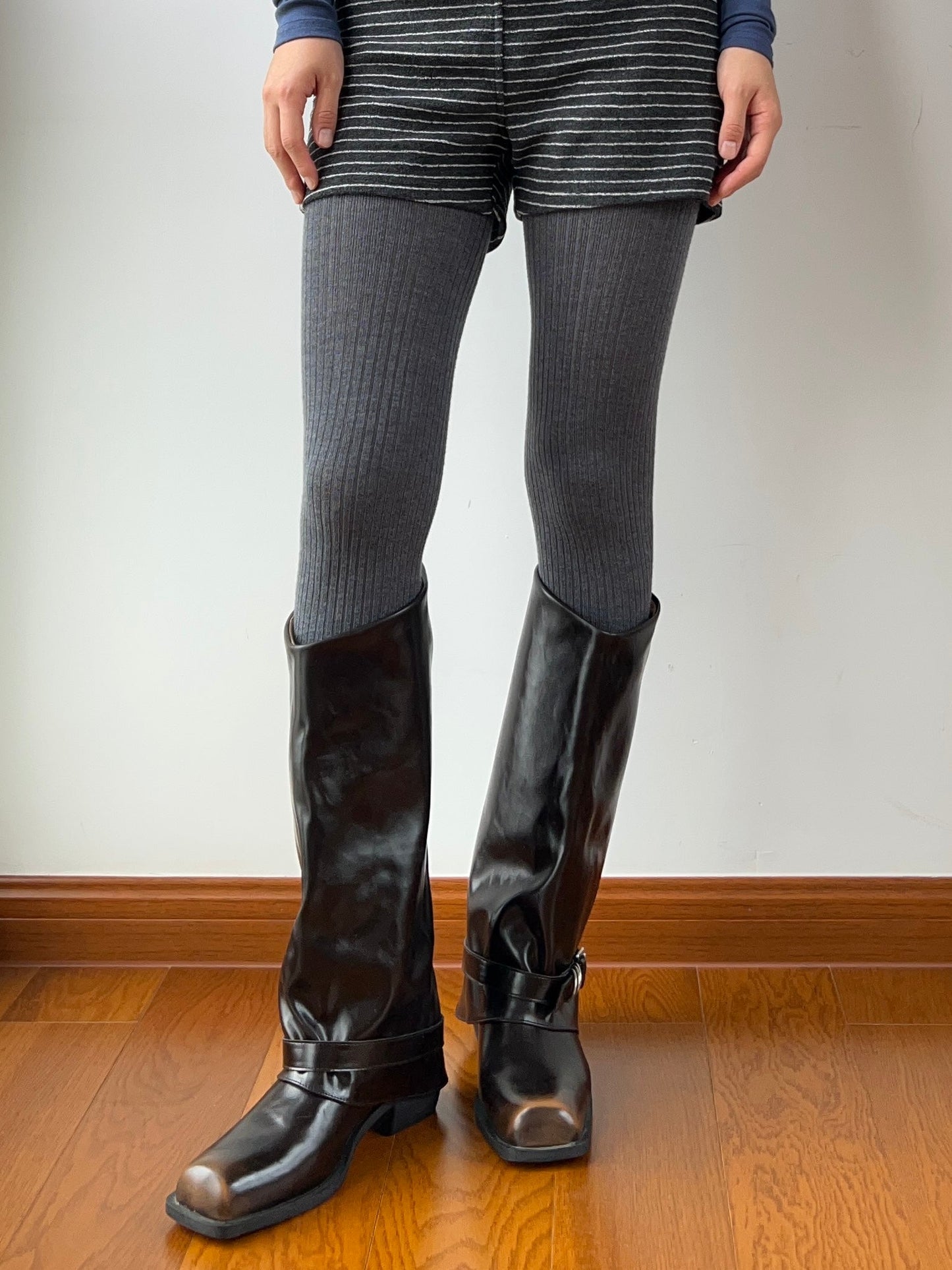 Smokey Gray Wool Blend Tights