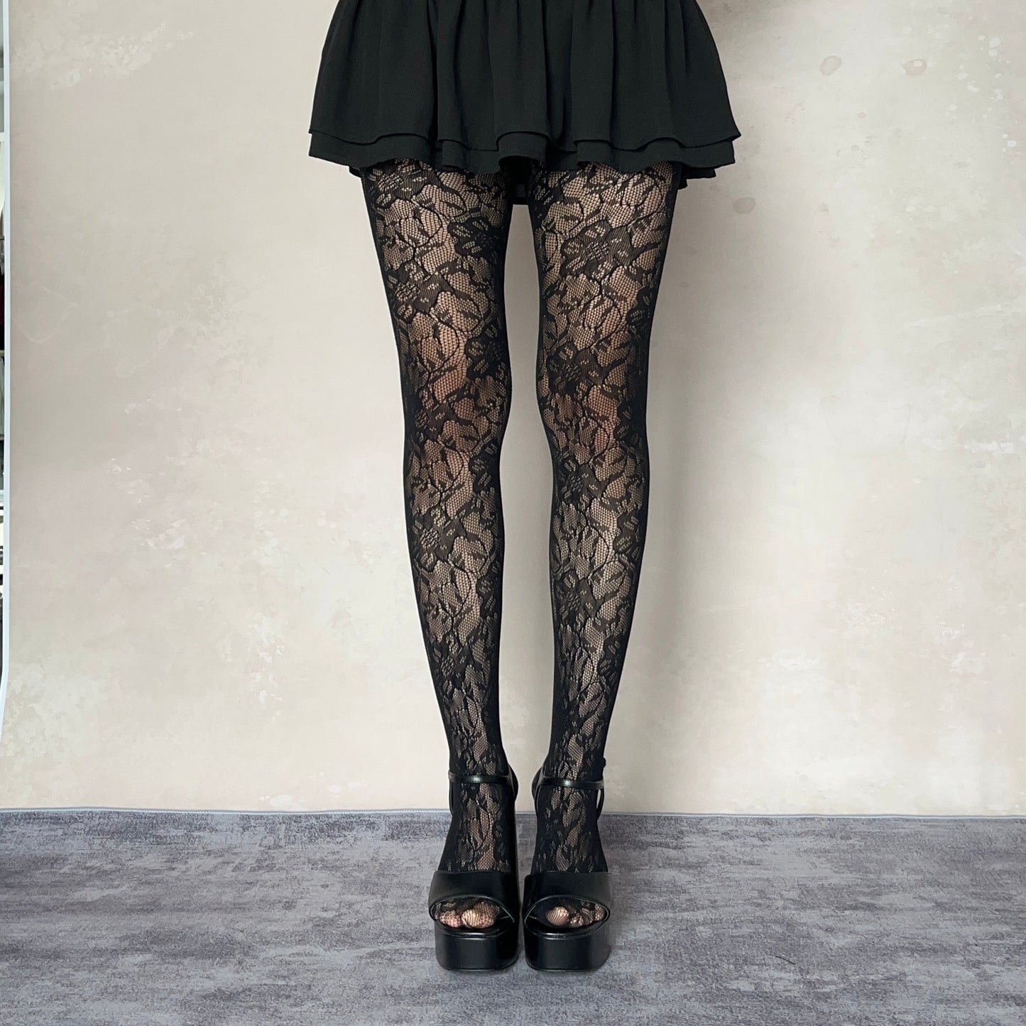Purple Floral Pattern Fishnet Tights