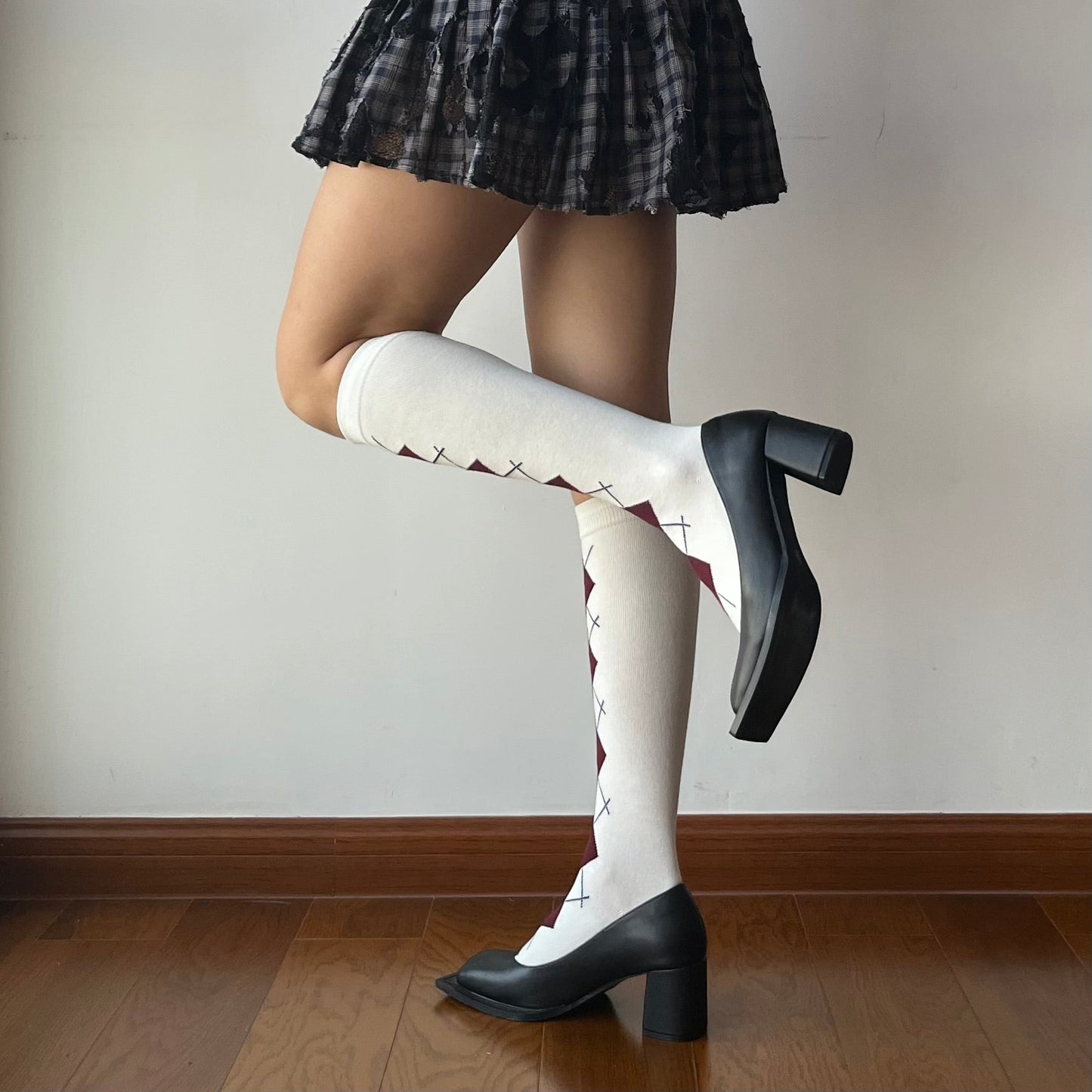 White Check Pattern Cotton Knee High Socks