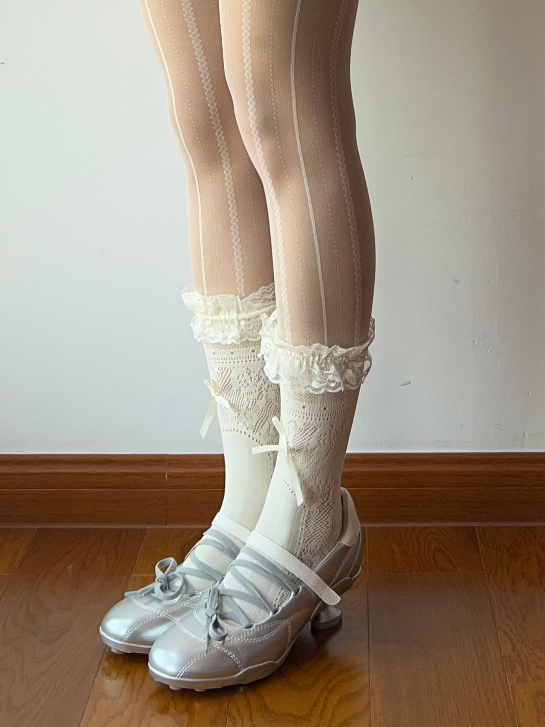 Cream Ruffle Fishnet Knee High Socks