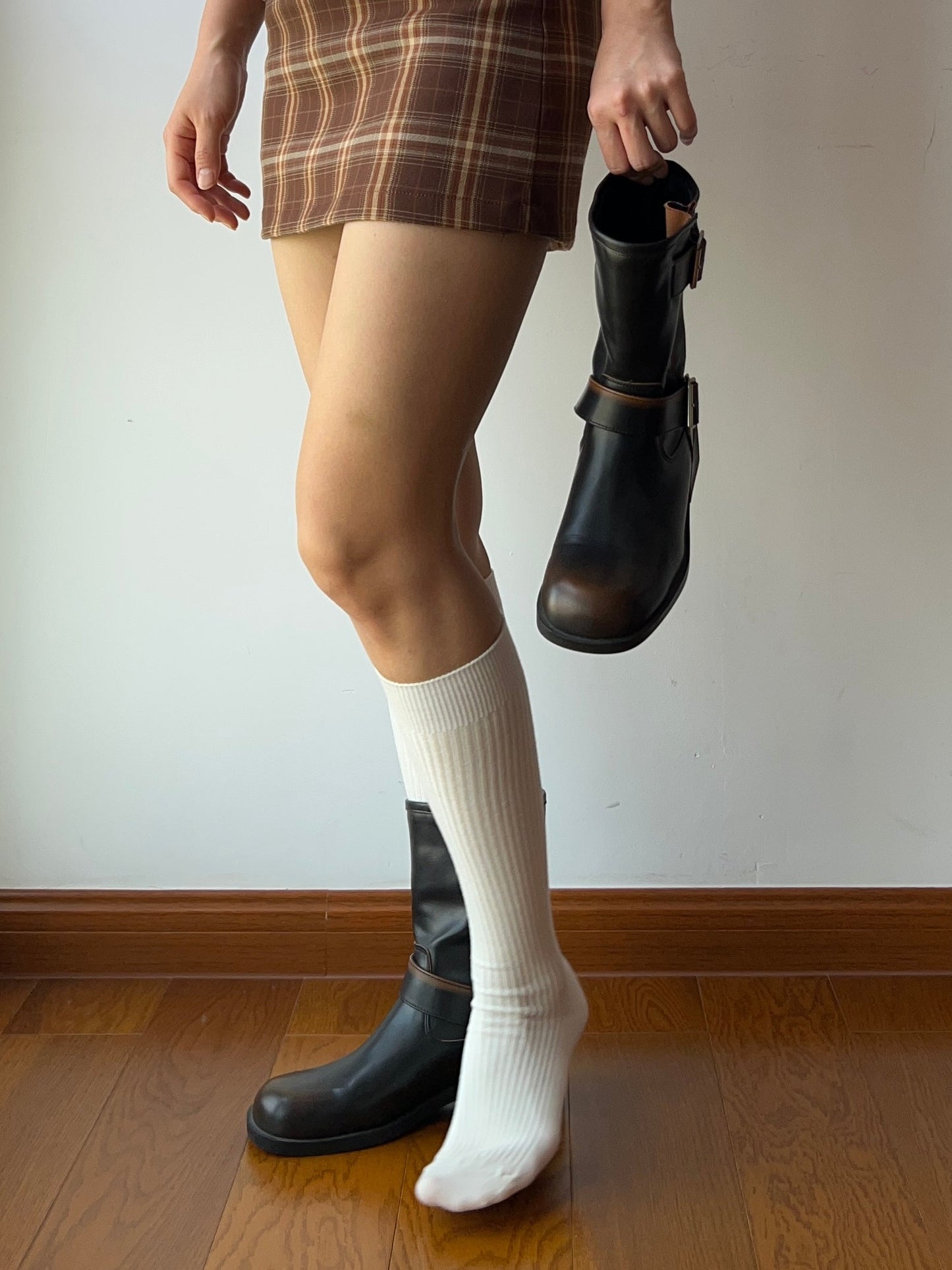 White Wool Blend Knee High Socks