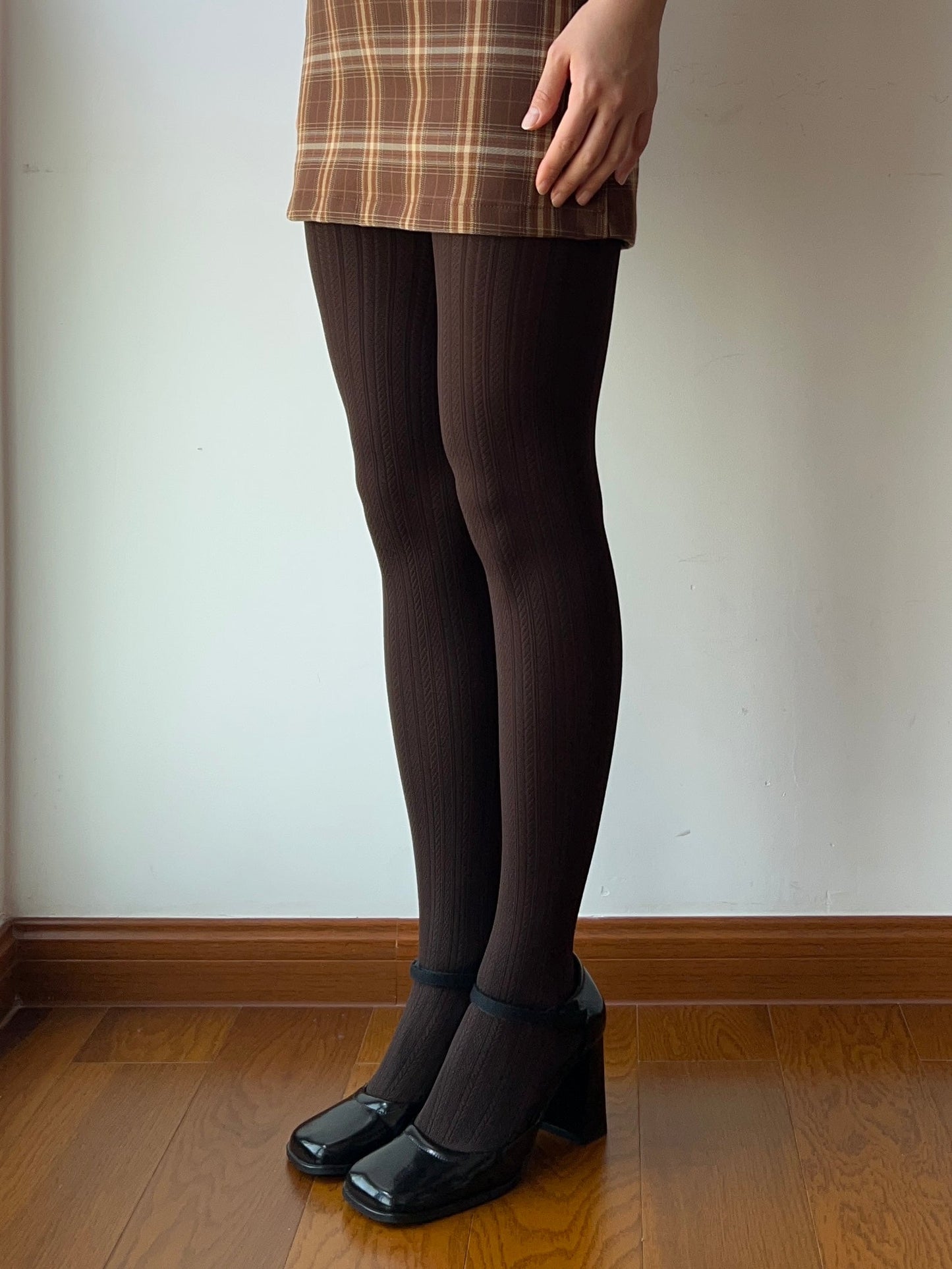 Coffee Cable Pattern Textured Tights