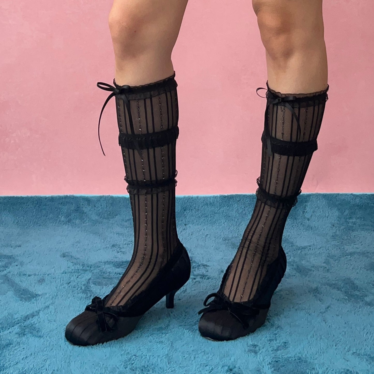 Black Bow Deco Ruffle Mesh Knee High Socks
