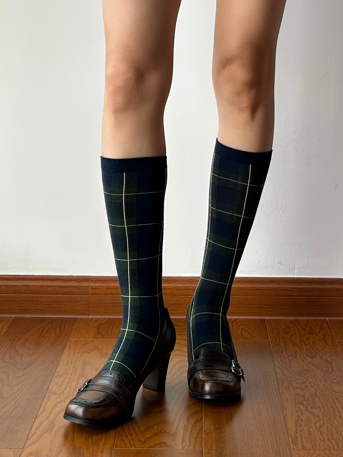 Green+Navy Blue Check Pattern Knee High Socks