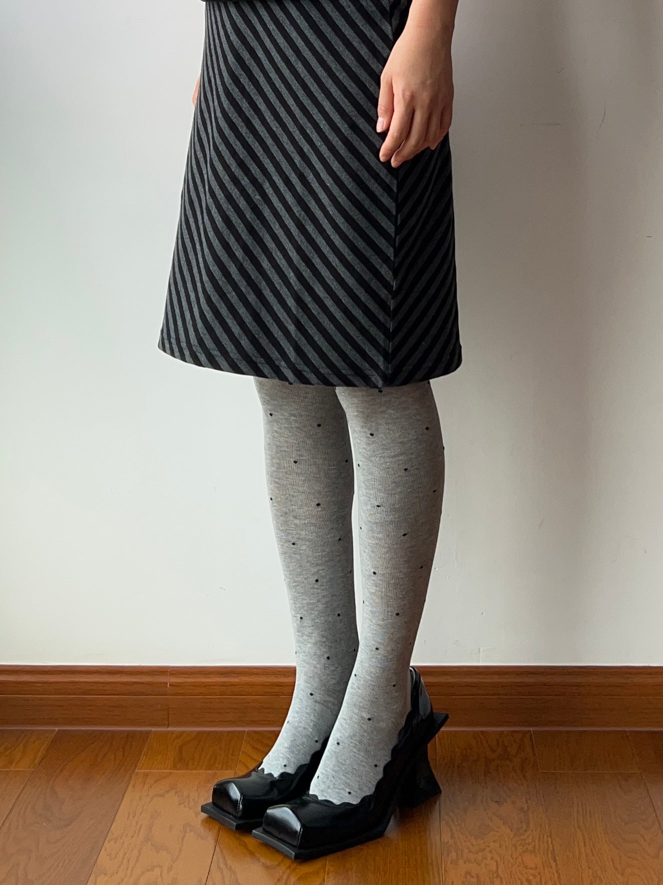 Grey Polka Dots Cotton Tights