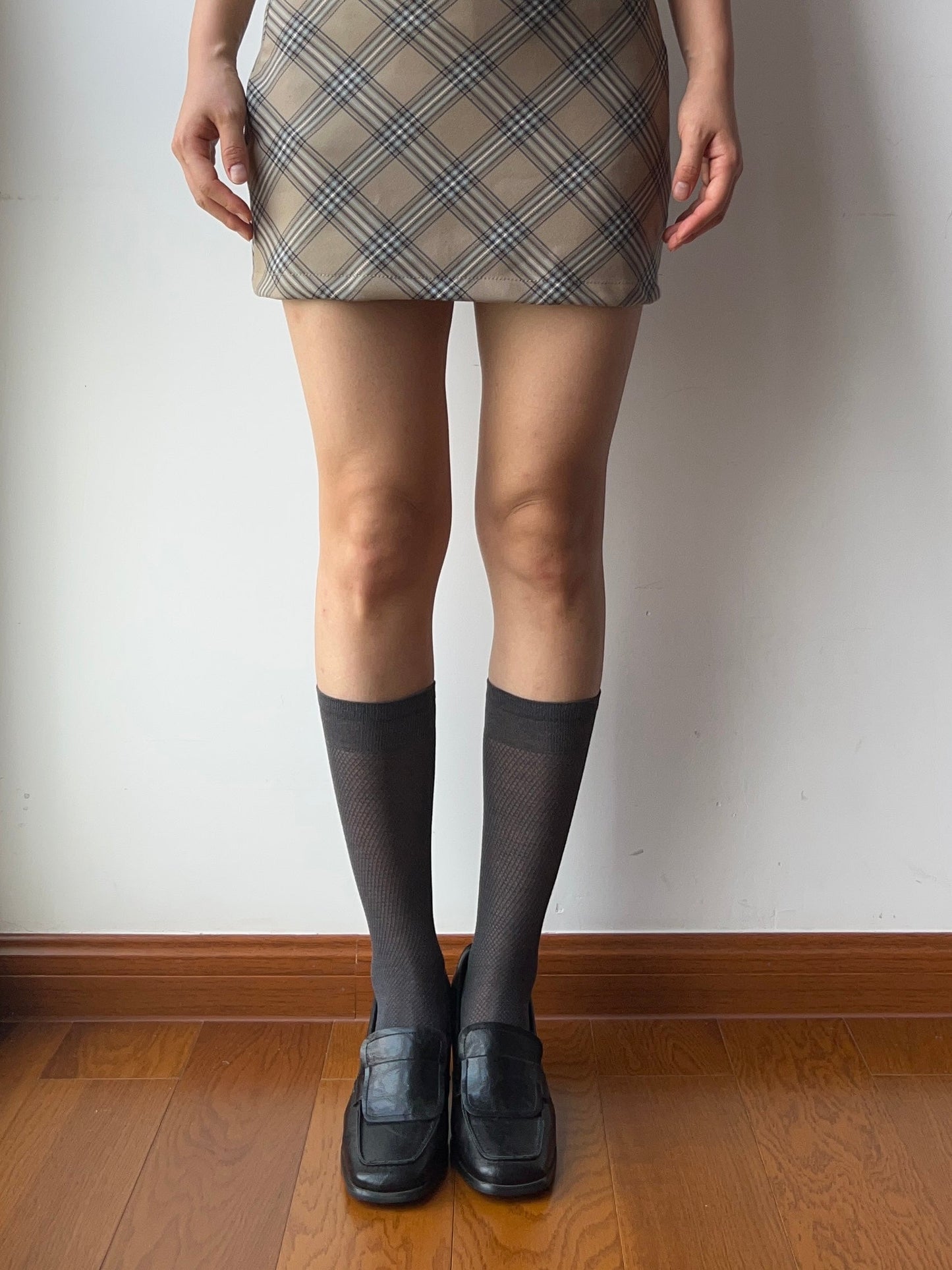 Smokey Gray 240N Wool Blend Knee High Socks