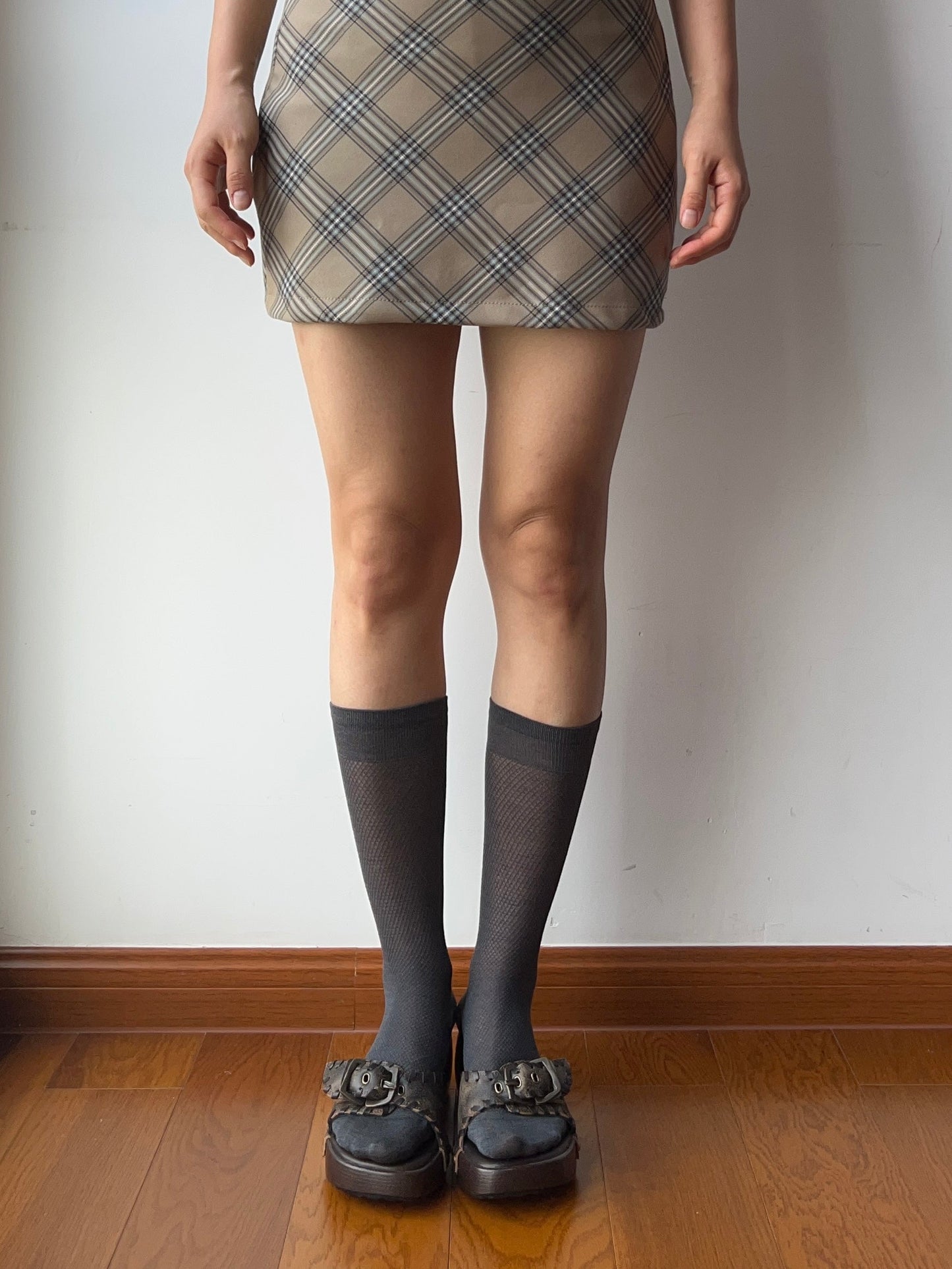 Smokey Gray 240N Wool Blend Knee High Socks