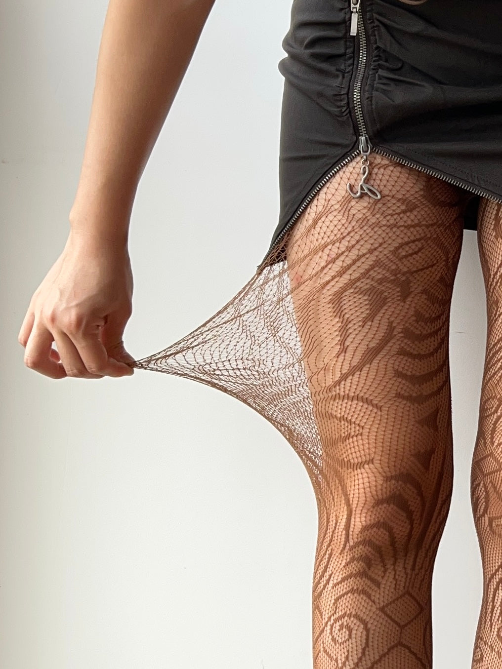 Brown Floral Pattern Fishnet Tights