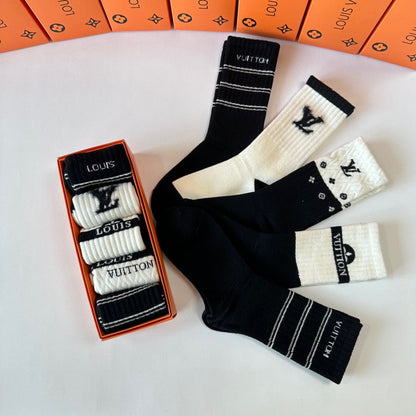 LOUIS VUITTON CREW SOCKS 407966 (1 BOX)
