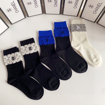 CHANEL CREW SOCKS 412593 ( 1 BOX )