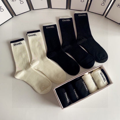 CHANEL CREW SOCKS 412593 ( 1 BOX )