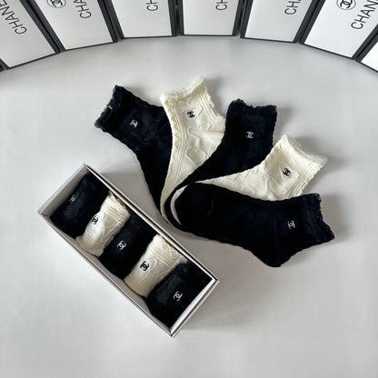 CHANEL LOW-CUT SOCKS 419047 (1 BOX )