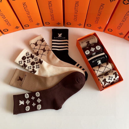 LOUIS VUITTON CREW SOCKS 423801 (1 BOX)