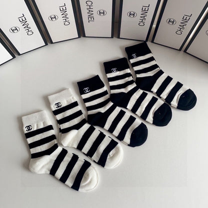 CHANEL LOW-CUT SOCKS 425654( 1 BOX )