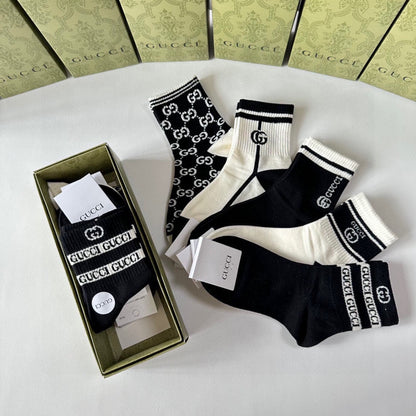 GUCCI LOW-CUT SOCKS 425663 (1 BOX)