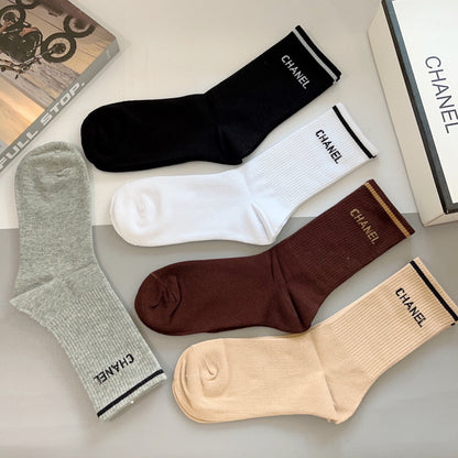 CHANEL CREW SOCKS 419073 (1 BOX )