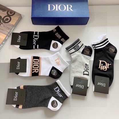 5-Pair Comfort Socks Set (1 BOX)-96