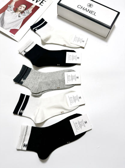 5-Pair Comfort Socks Set (1 BOX)-117